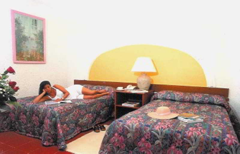 Hotel Antillano แคนคูน ภายนอก รูปภาพ